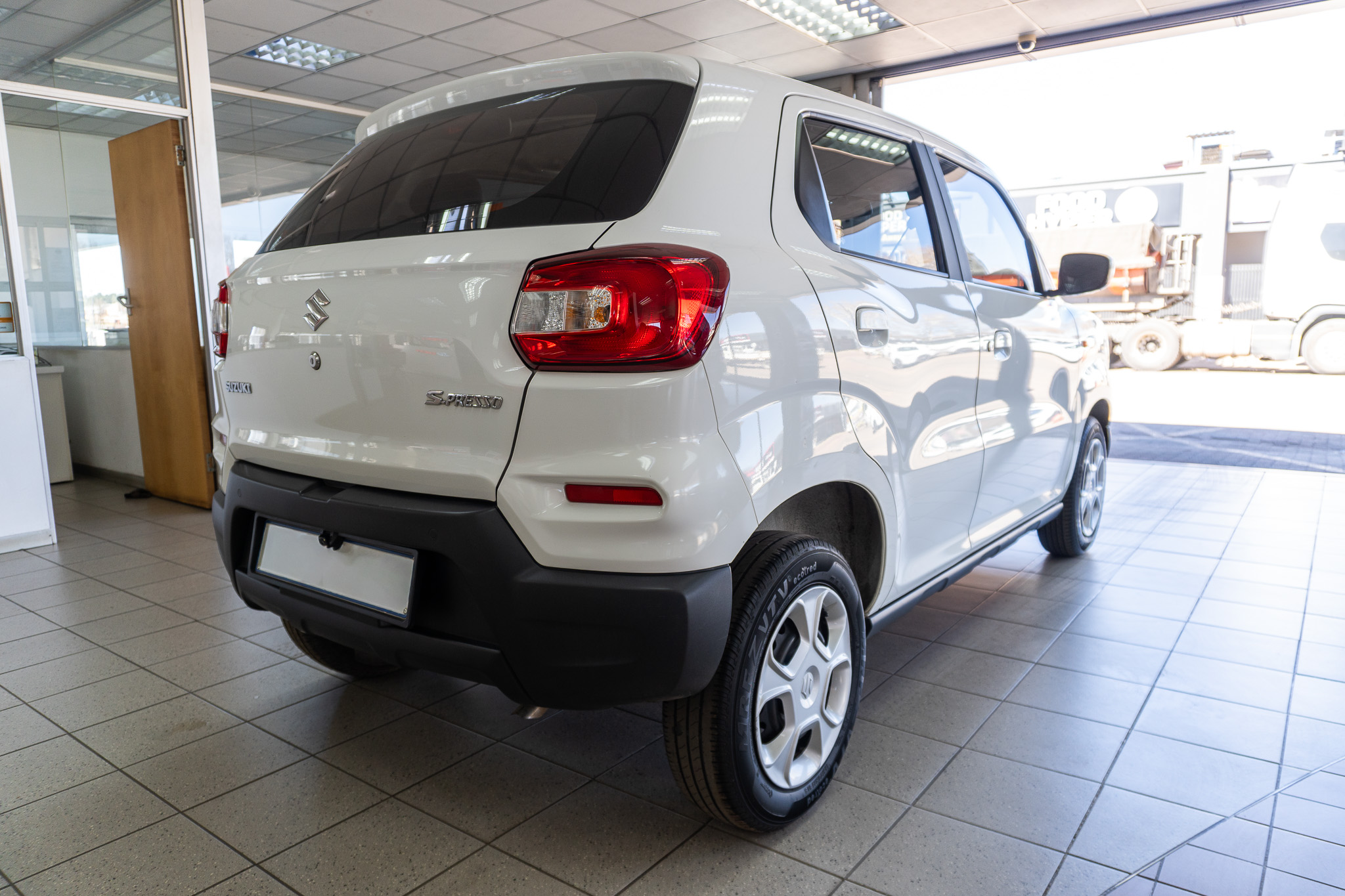 Suzuki S-Presso 1.0 GL auto 2025/113395_SuzuS-Pr1h7.jpg