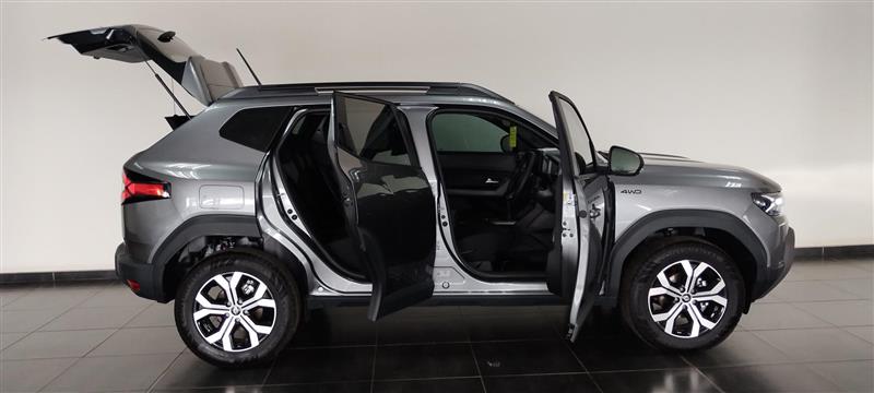 Renault Duster 1.2T hybrid Zen 4WD 2025/113578_RenaDust3e3.jpg
