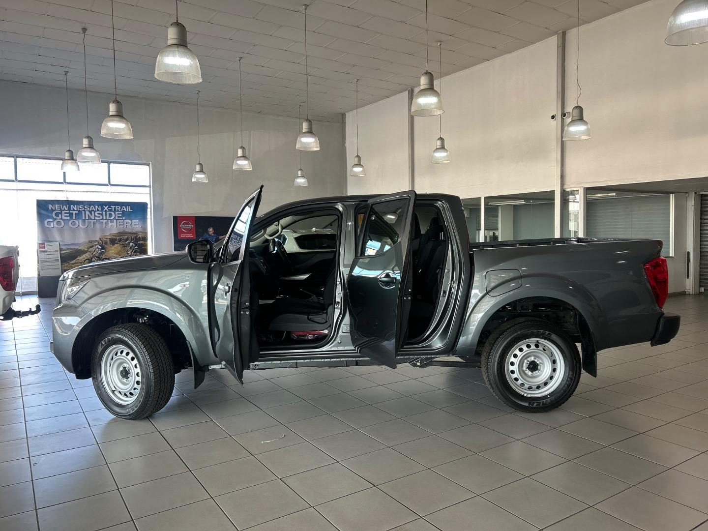 Nissan Navara 2.5DDTi double cab SE auto 2025/113605_NissNava2Fd13.jpg