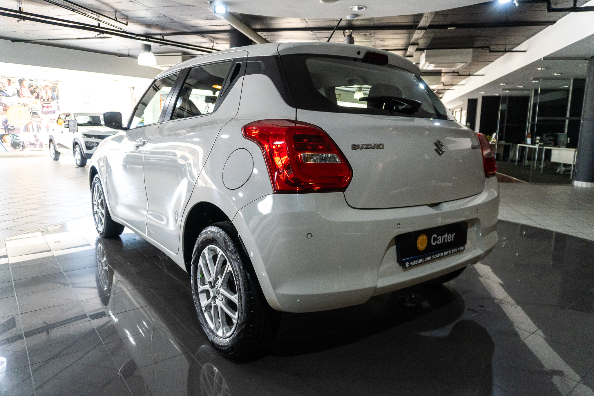 Suzuki Swift 1.2 GLX auto 2025/113855_SuzuSwif2Fh5.jpg
