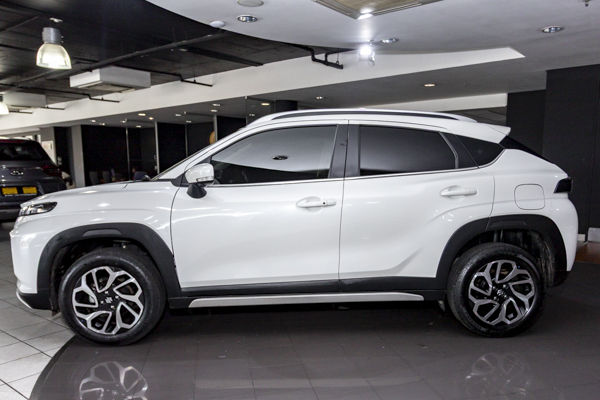 Suzuki Fronx 1.5 GLX auto 2025/113864_SuzuFron1e4.jpg