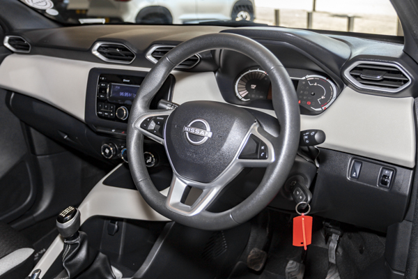 Nissan Magnite 1.0 Turbo Visia manual 2025/114038_NissMagn1e10.jpg