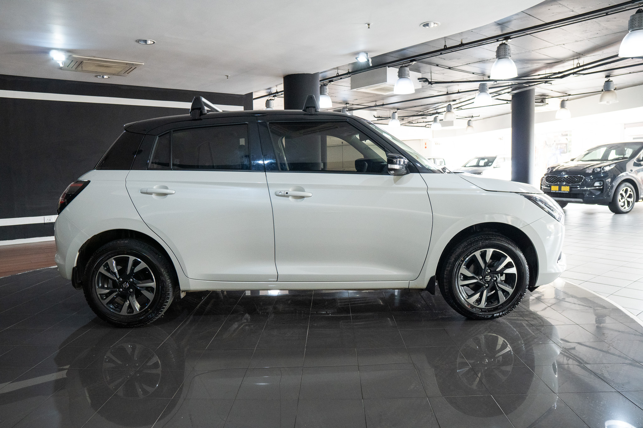 Suzuki Swift 1.2 GLX auto 2025/114178_SuzuSwif2Fh5.jpg
