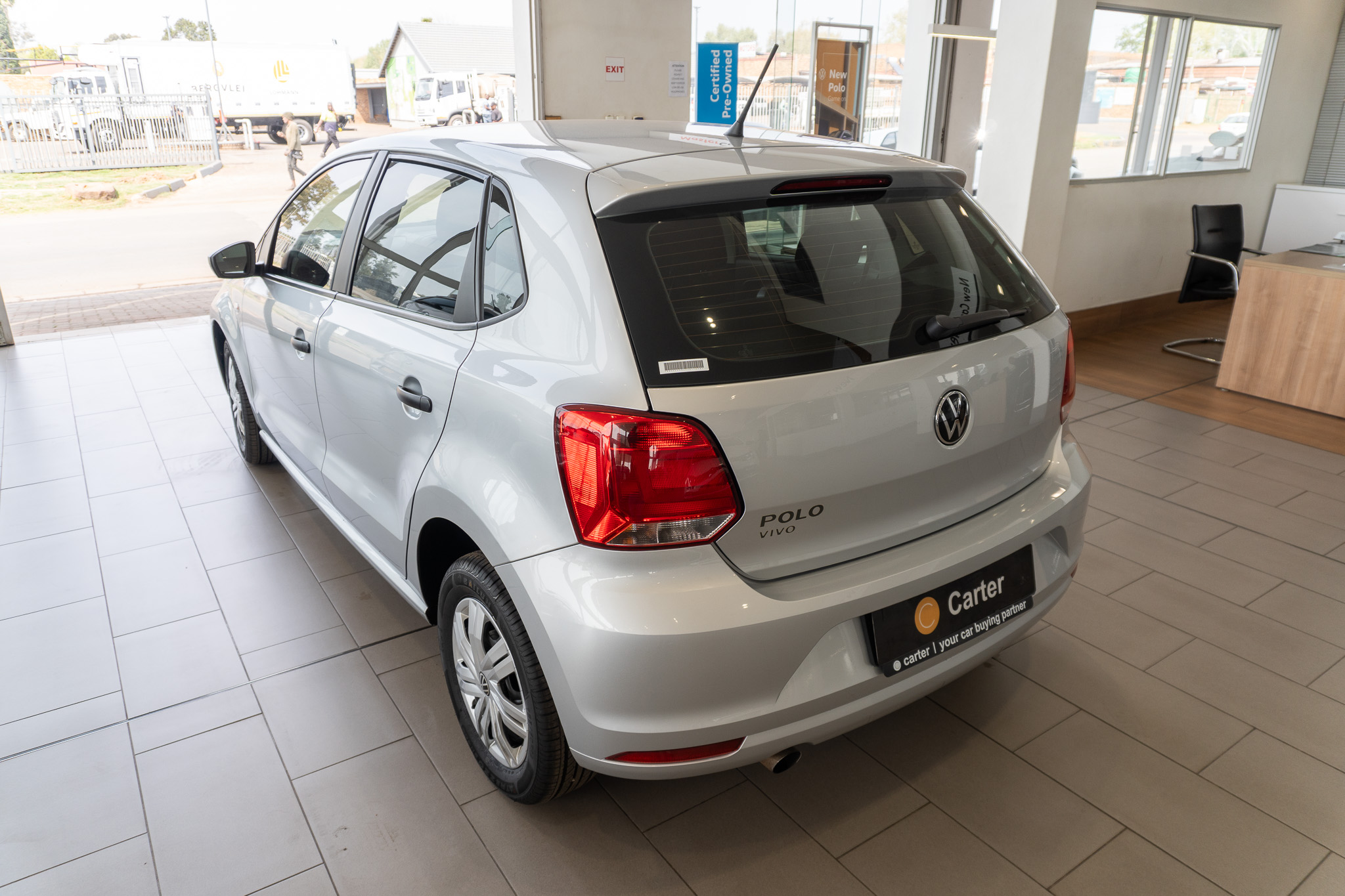 Volkswagen Polo Vivo hatch 1.4 Trendline 2025/114823_VolkPoVi1fh14.jpg