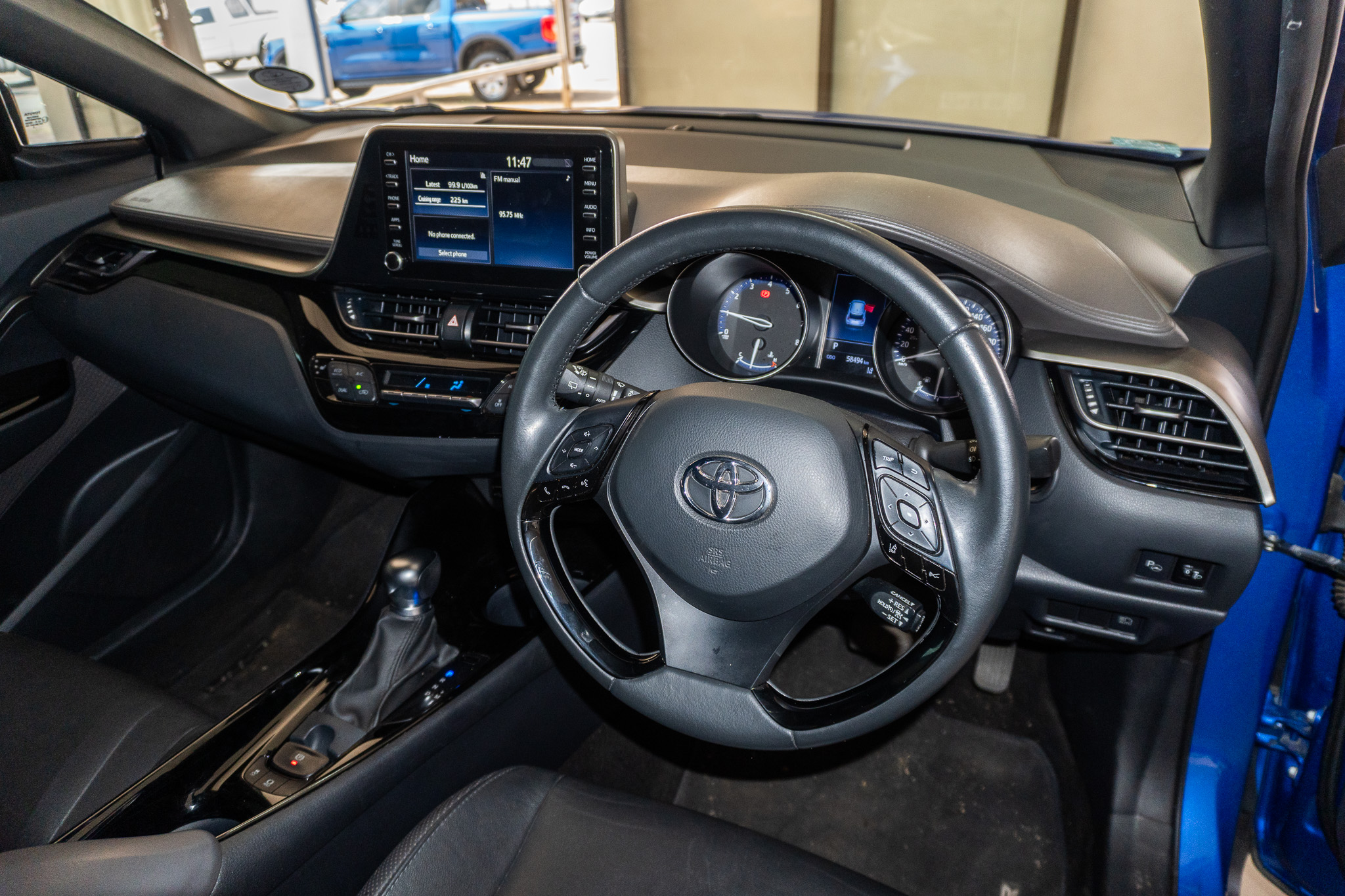 Toyota C-HR 1.2T Luxury auto 2025/114837_ToyoC-HR1e15.jpg
