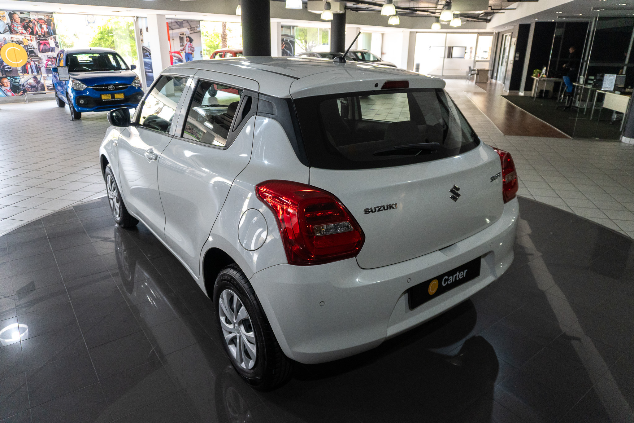 Suzuki Swift 1.2 GA 2025/115221_SuzuSwif2Fh1.jpg