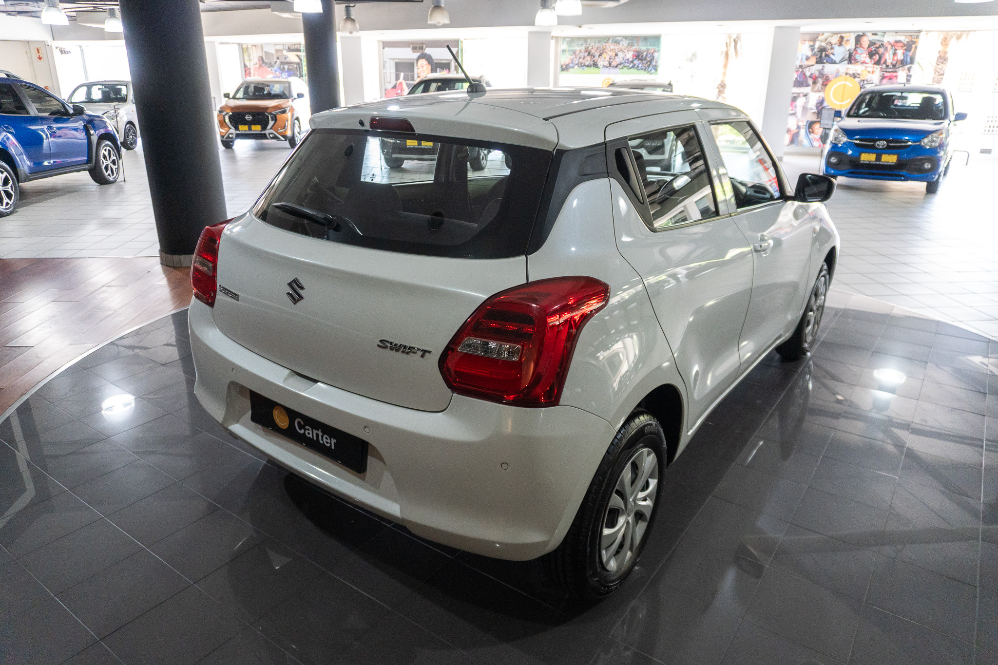 Suzuki Swift 1.2 GA 2025/115232_SuzuSwif2Fh1.jpg