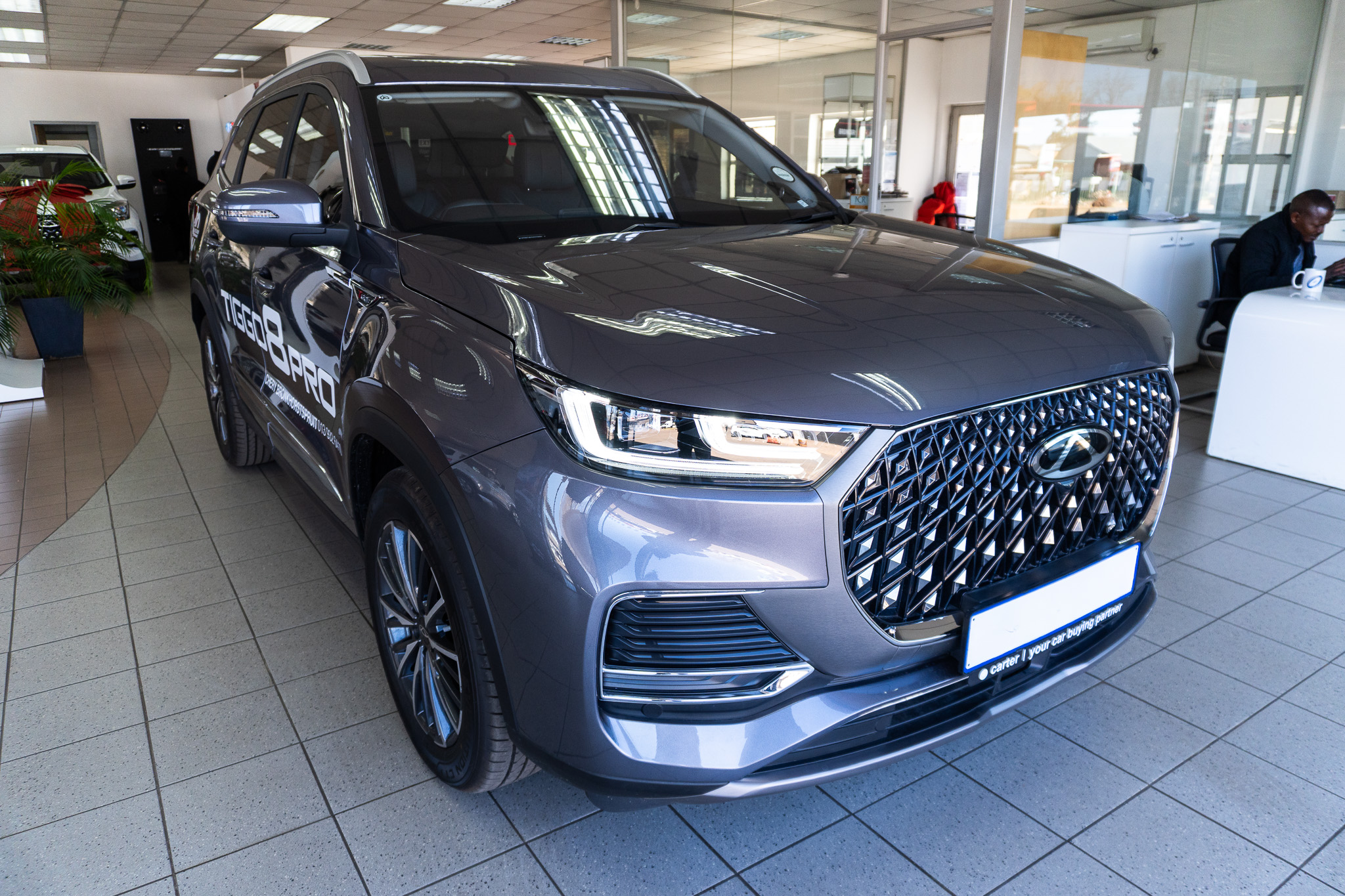 Chery Tiggo 8 Pro 1.6TGDI 290T Executive + 2025/115484_CherTigg8_1Fe4.jpg