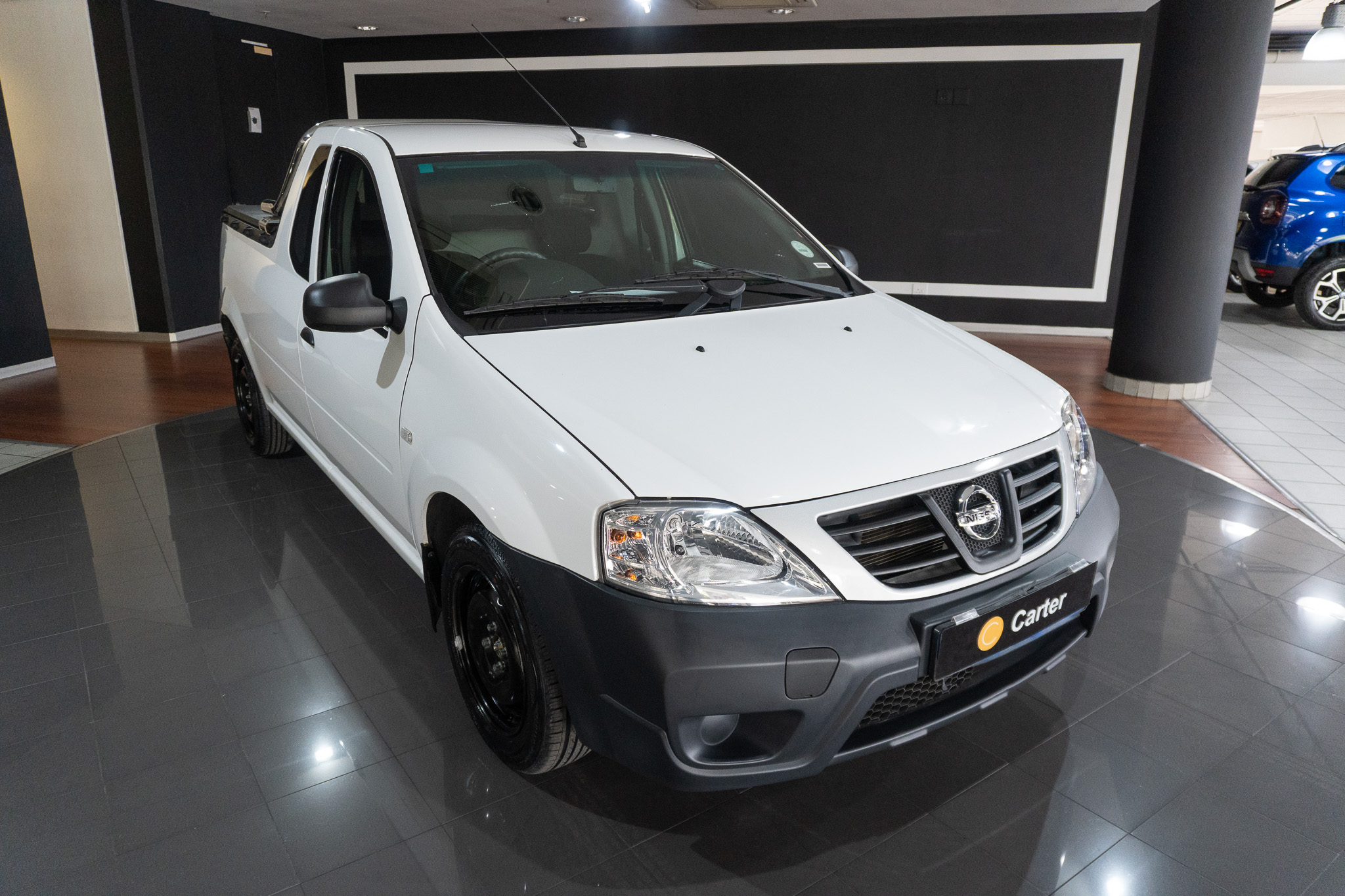 Nissan NP200 1.6i safety pack 2025/115699_NissNP201rup10.jpg