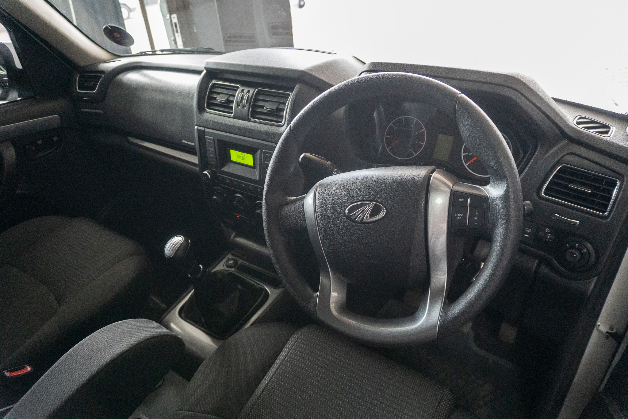 Mahindra Pik Up 2.2CRDe double cab S6 Karoo 2025/115767_MahiPikU2d14.jpg