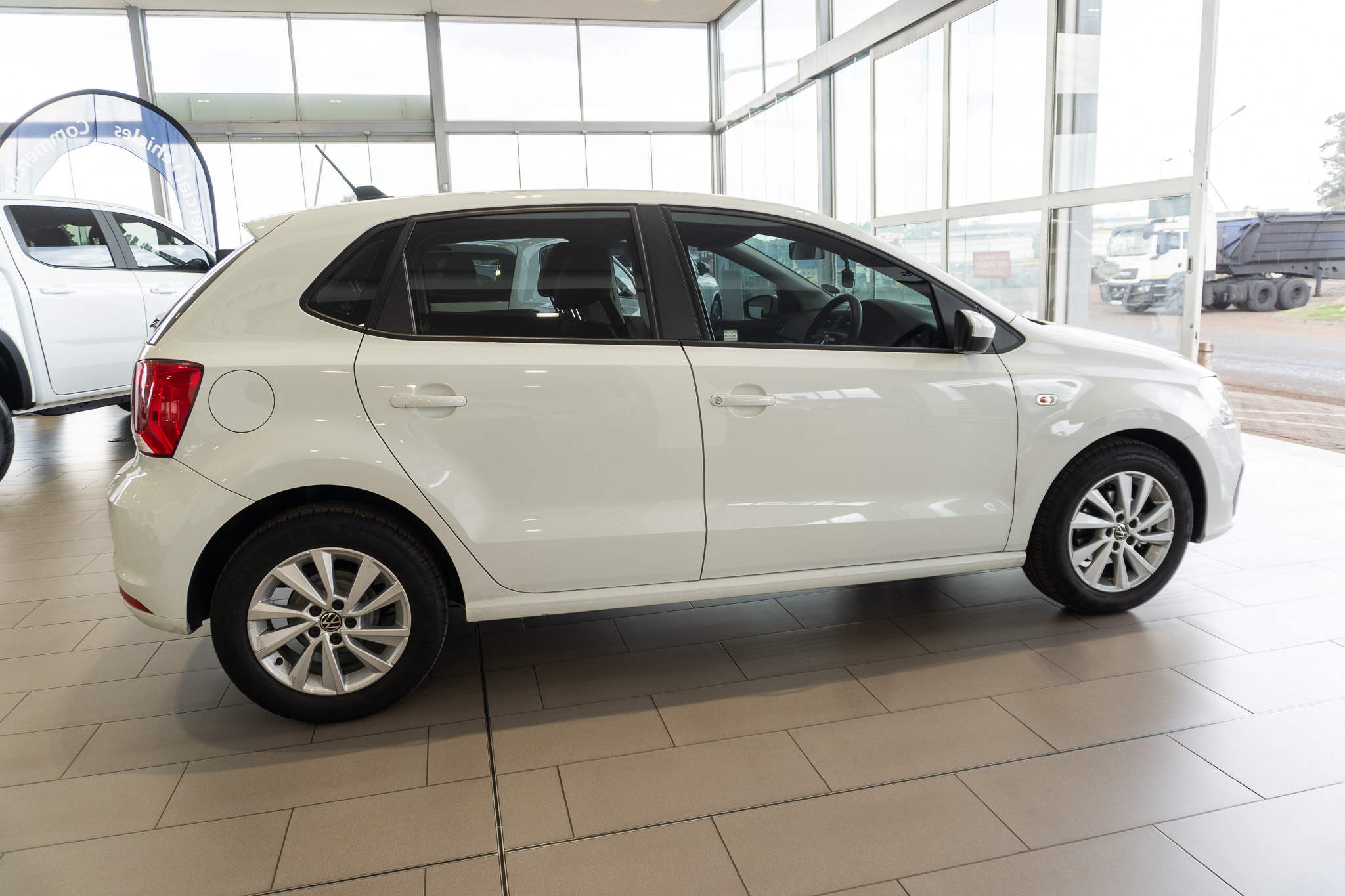 Volkswagen Polo Vivo hatch 1.4 Life 2025/115775_VolkPoVi2Fh2.jpg