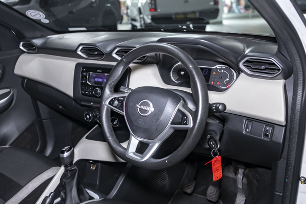 Nissan Magnite 1.0 Turbo Visia manual 2025/116146_NissMagn1e10.jpg