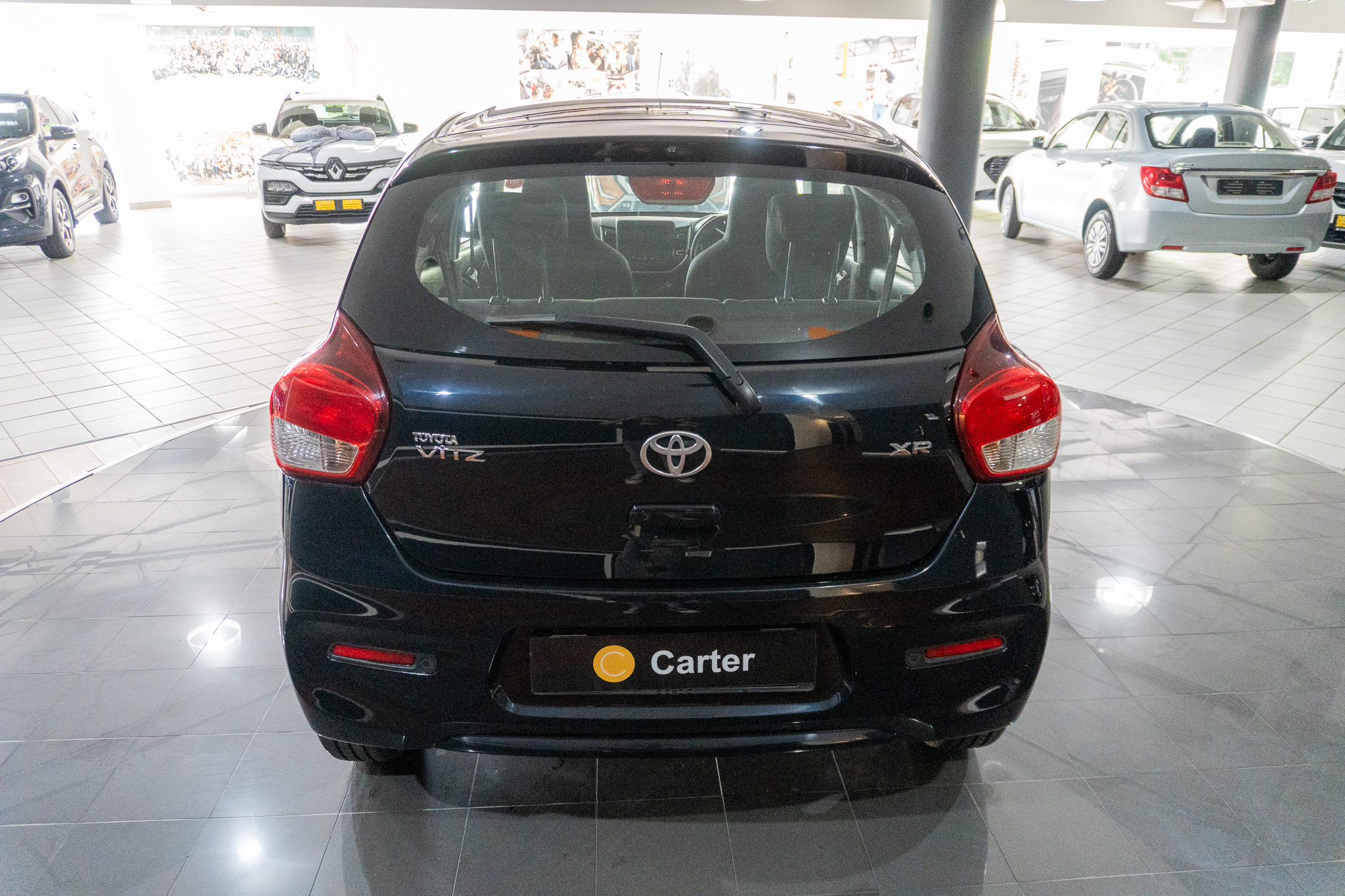 Toyota Vitz 1.0 XR manual 2025/116177_ToyoVitz1h2.jpg