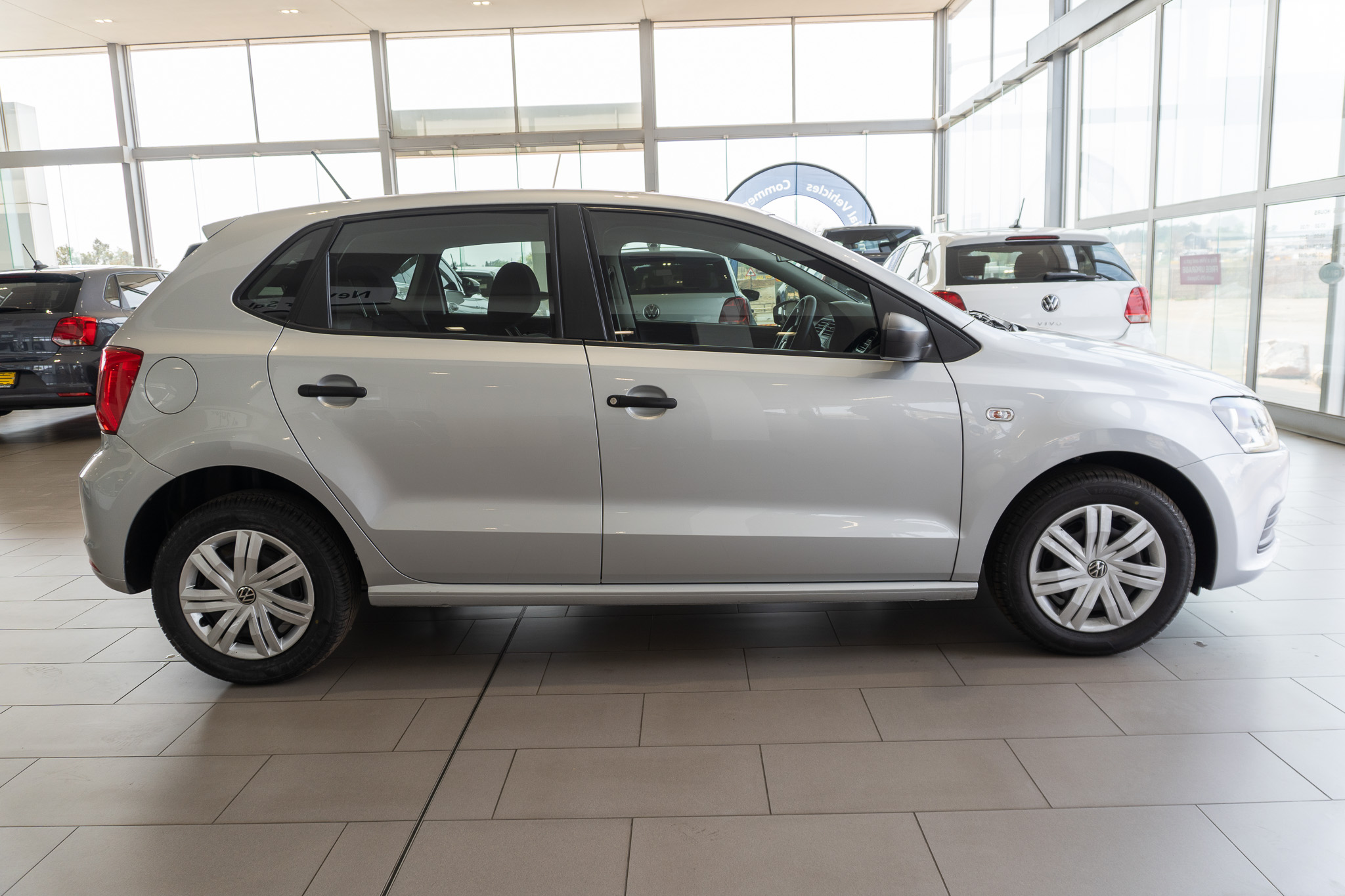 Volkswagen Polo Vivo hatch 1.4 Trendline 2025/116188_VolkPoVi1fh14.jpg