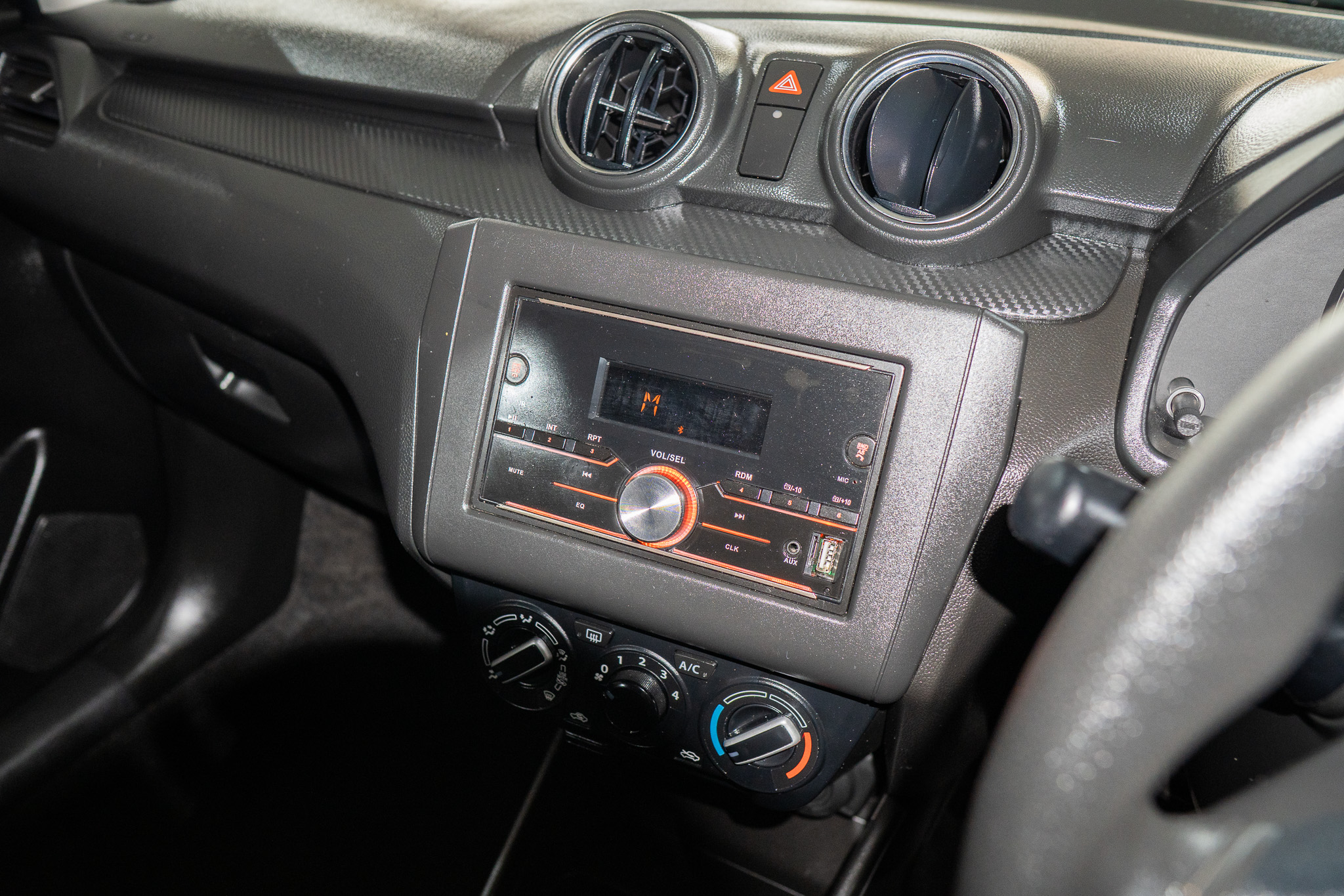 Suzuki Swift 1.2 GA 2025/116276_SuzuSwif2Fh1.jpg