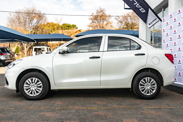 Suzuki DZire 1.2 GA 2025/116293_SuzuDZir2Fs1.jpg