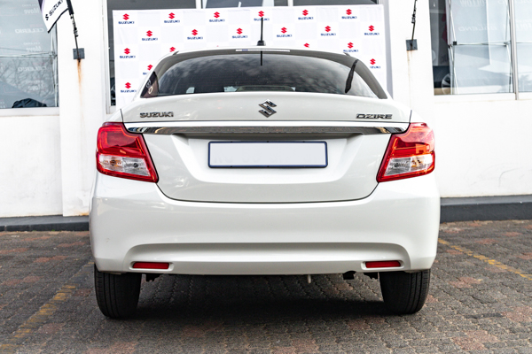 Suzuki DZire 1.2 GA 2025/116299_SuzuDZir2Fs1.jpg