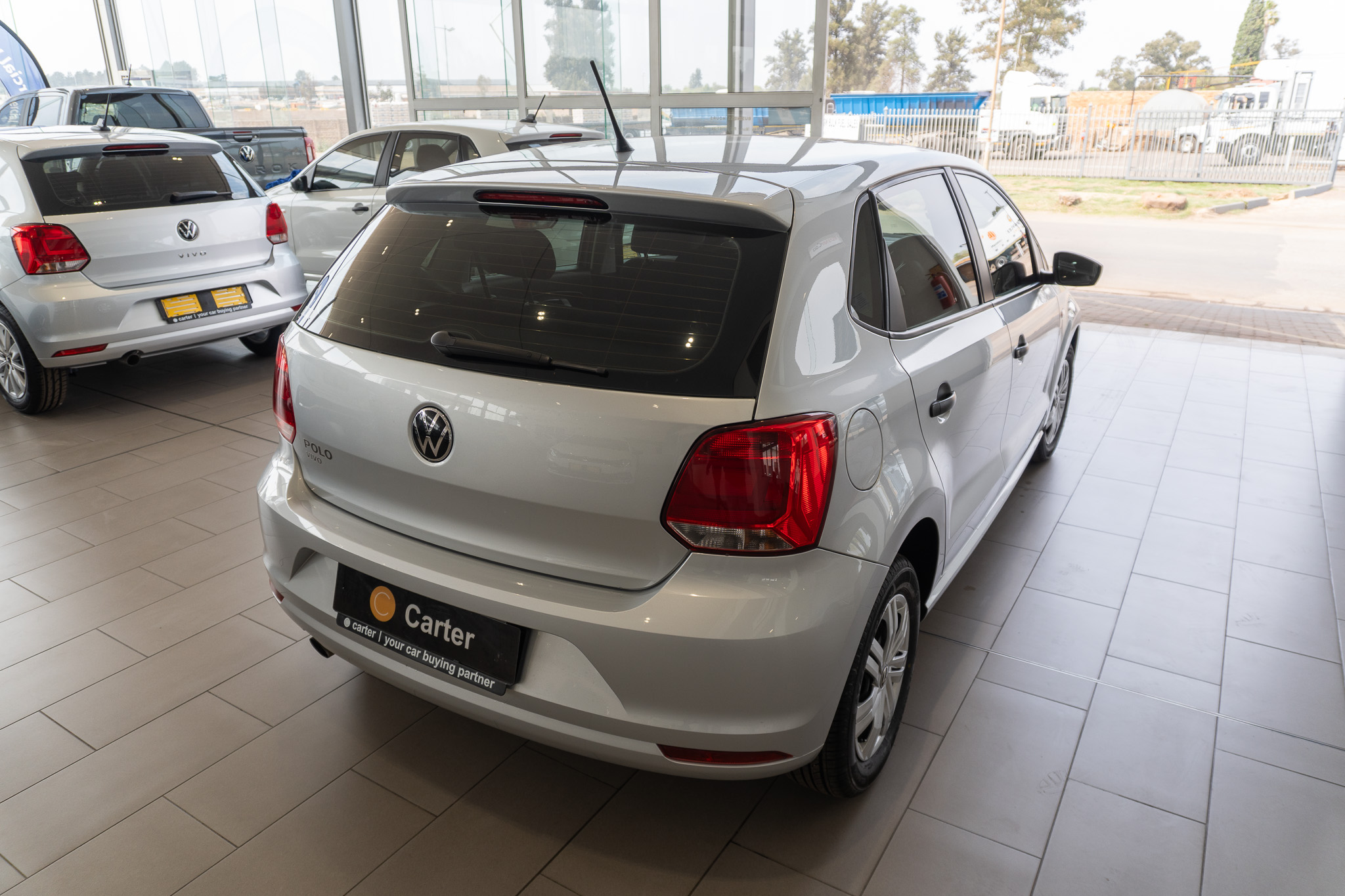 Volkswagen Polo Vivo hatch 1.4 Trendline 2025/116732_VolkPoVi1fh14.jpg