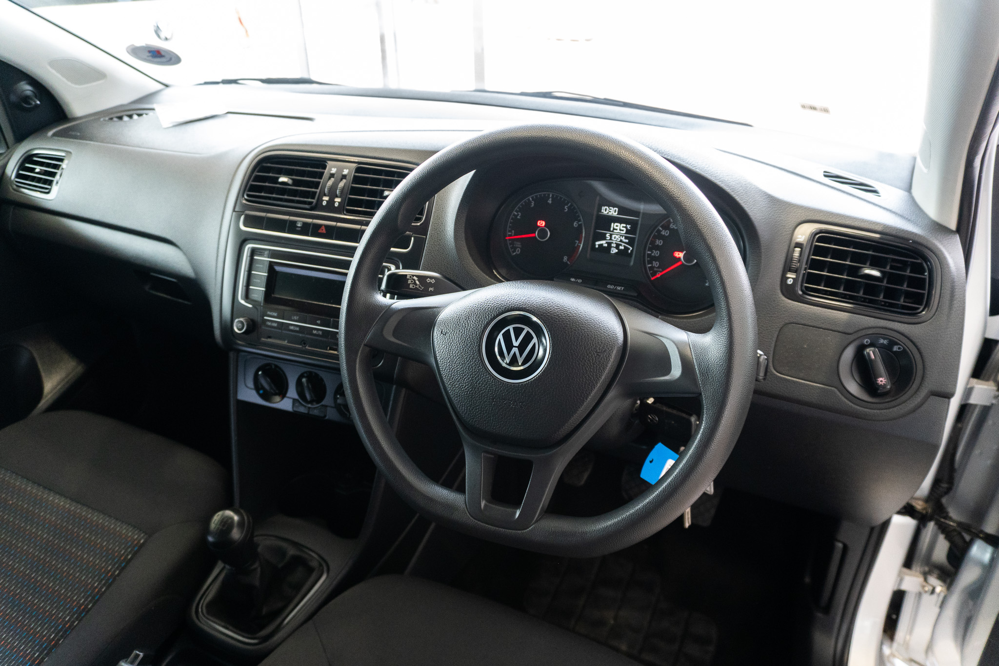 Volkswagen Polo Vivo hatch 1.4 Trendline 2025/116735_VolkPoVi1fh14.jpg
