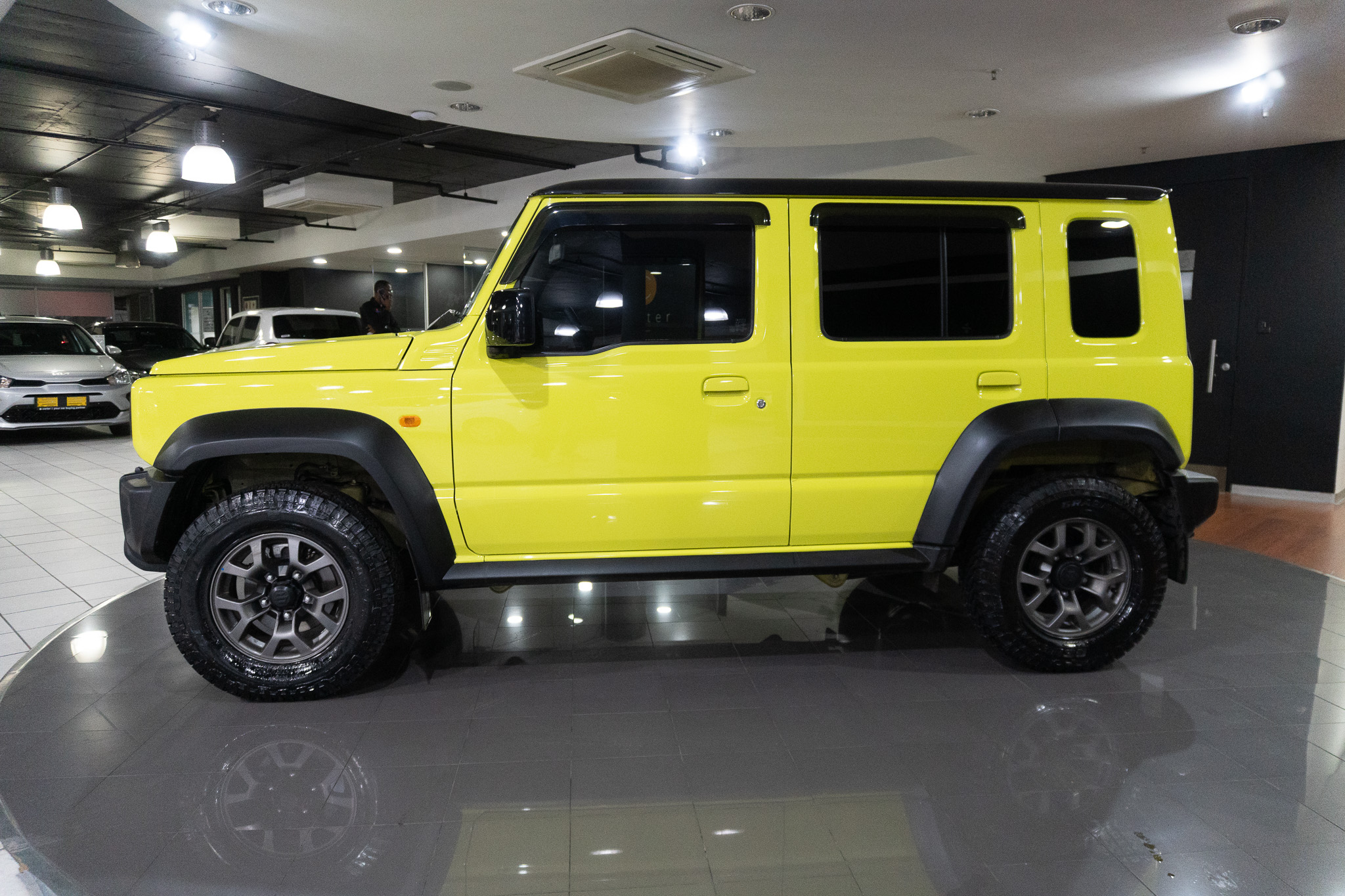 Suzuki Jimny 1.5 GLX AllGrip auto 2025/118128_SuzuJimn2e3.jpg