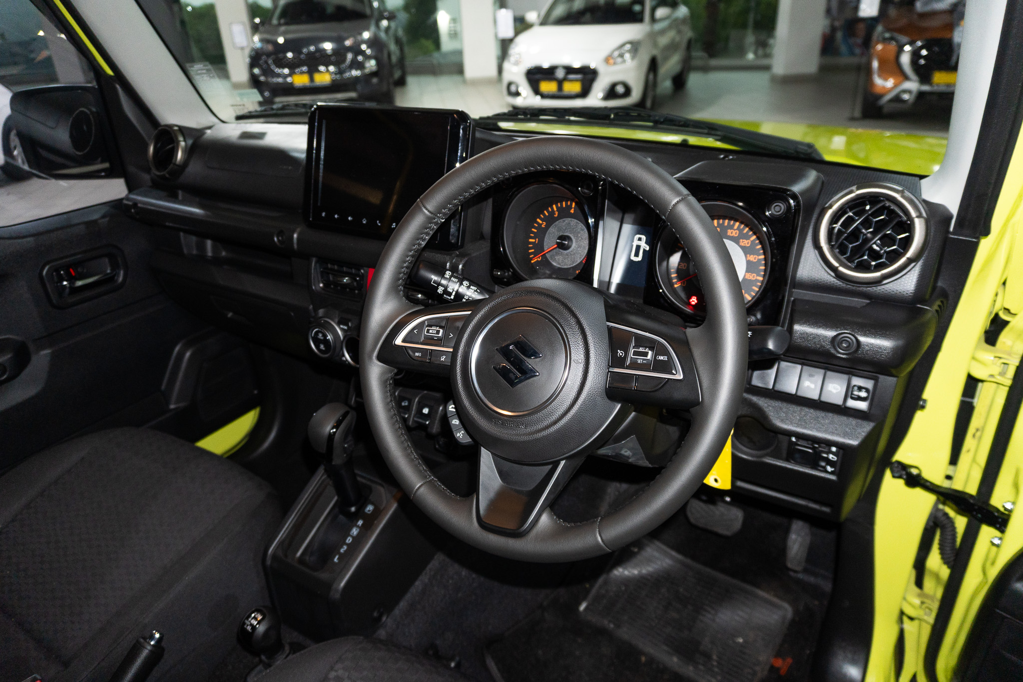 Suzuki Jimny 1.5 GLX AllGrip auto 2025/118132_SuzuJimn2e3.jpg