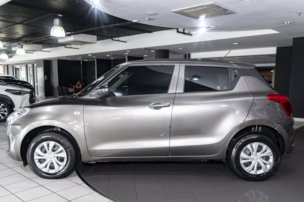 Suzuki Swift 1.2 GA 2025/97741_SuzuSwif2Fh1.jpg