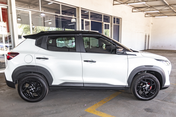 Nissan Magnite 1.0 Turbo Acenta Kuro auto 2025/97767_NissMagn1e15.jpg