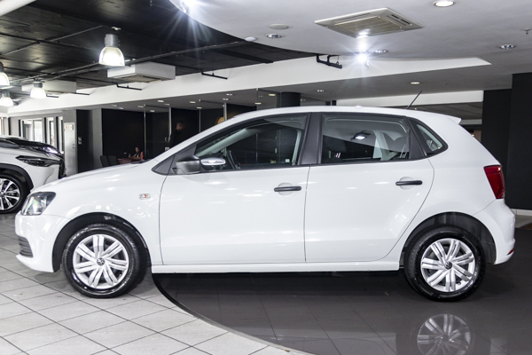Volkswagen Polo Vivo hatch 1.4 Trendline 2025/97812_VolkPoVi1fh14.jpg