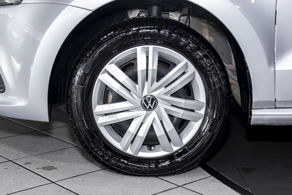 Volkswagen Polo Vivo hatch 1.4 Trendline 2025/97828_VolkPoVi1fh14.jpg
