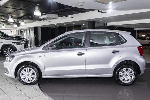 Volkswagen Polo Vivo hatch 1.4 Trendline 2025/97829_VolkPoVi1fh14.jpg
