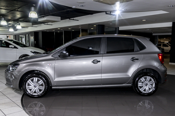 Volkswagen Polo Vivo hatch 1.4 Trendline 2025/97983_VolkPoVi1fh14.jpg