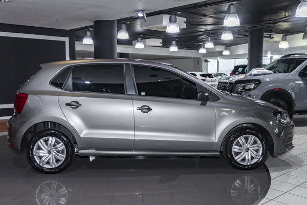 Volkswagen Polo Vivo hatch 1.4 Trendline 2025/97989_VolkPoVi1fh14.jpg