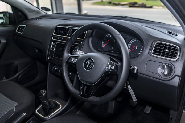 Volkswagen Polo Vivo hatch 1.6 Highline 2025/98469_VolkPoVi2h04.jpg