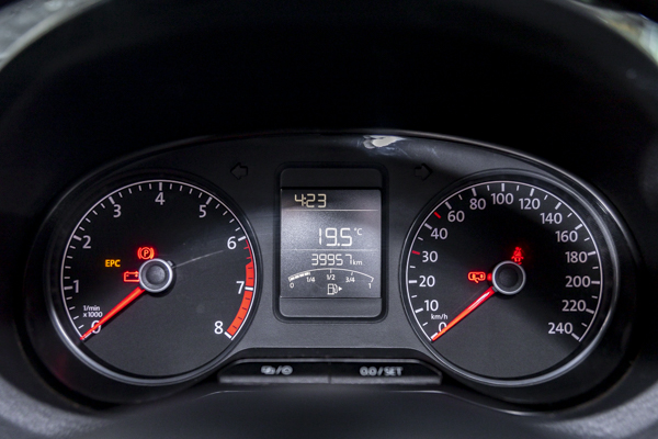 Volkswagen Polo Vivo hatch 1.4 Trendline 2025/99325_VolkPoVi1fh14.jpg