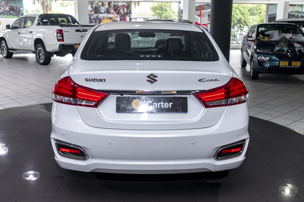 Suzuki Ciaz 1.5 GLX auto 2025/99482_SuzuCiaz1Fs4.jpg