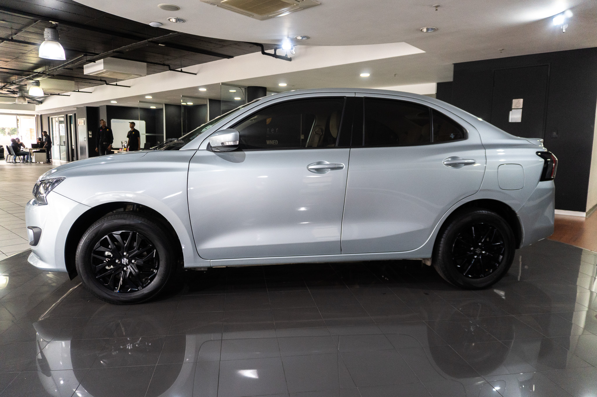 Suzuki DZire 1.2 GL+ auto 2026/120711_SuzuDZir3s3.jpg