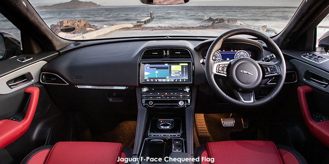 Jaguar F-Pace 25t AWD Chequered Flag 1.-F-PACE-CF-interior--Jaguar-F-Pace-25d-AWD-Chequered-Flag--2020.02-ZA.jpg