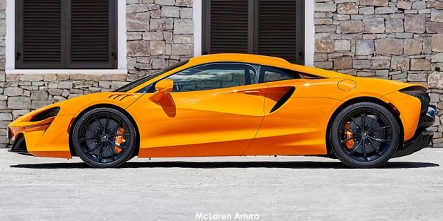 McLaren Artura Artura 15826-McLaren-Artura--2021.jpg