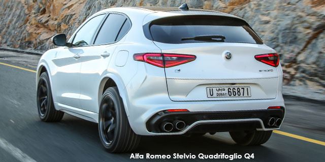 Alfa Romeo Stelvio Quadrifoglio Q4 171207_Alfa_Romeo_Stelvio_Quadrifoglio_8_--Alfa-Romeo-Stelvio-Quadrifoglio--1712.jpg