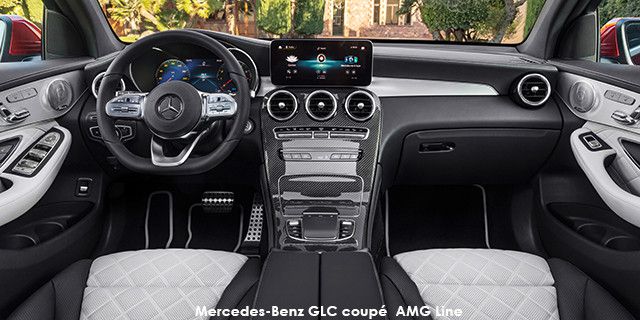 Mercedes-Benz GLC GLC220d coupe 4Matic AMG Line 18C0975_015--Mercedes-Benz-GLC-coupe-AMG-Line--1903.jpg