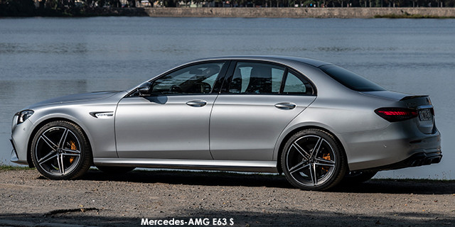 Mercedes-AMG E-Class E63 S 4Matic+ 20C0543_038--Mercedes-AMG-E63-S-4Matic+--facelift--2020.09-De.jpg