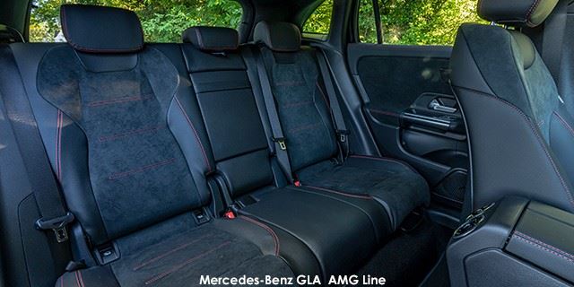 Mercedes-Benz GLA GLA200 AMG Line 35728-Mercedes-Benz-GLA220d-AMG-Line-facelift--2023.05-UK.jpg