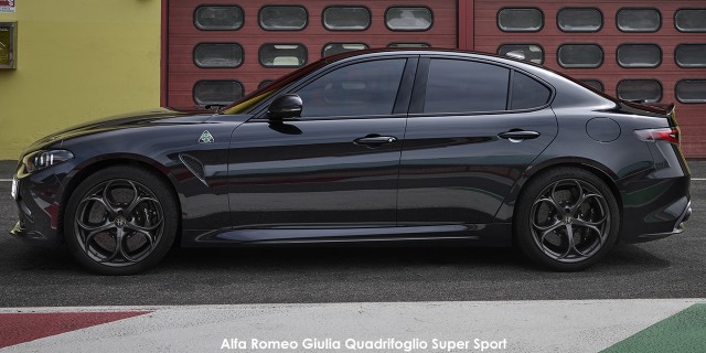 Alfa Romeo Giulia Quadrifoglio Super Sport Alfa-Romeo-Giulia-Quadrifoglio-Super-Sport-6-2024.jpg