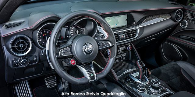 Alfa Romeo Stelvio Quadrifoglio Q4 Alfa-Romeo-Stelvio-Quadrifoglio-MY-2020_001--2020.10.jpg