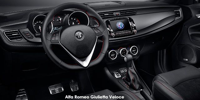 Alfa Romeo Giulietta 1750TBi Veloce AlfaGiul1ffh4_i.jpg