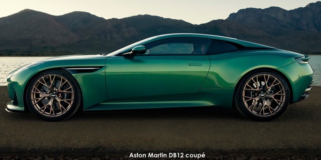Aston Martin DB12 coupe Aston-Martin-DB12-coupe-31--2023.jpg