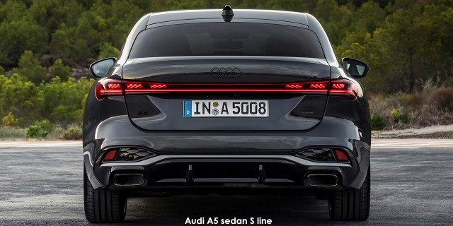 Audi A5 sedan TFSI quattro Audi-A5-sedan-TFSI-quattro-S-line-A242932-2025.jpg