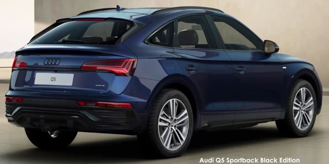 Audi Q5 Sportback 40TDI quattro Black Edition Audi-Q5-Sportback-Black-Edition-rear--2024.07-za.jpg