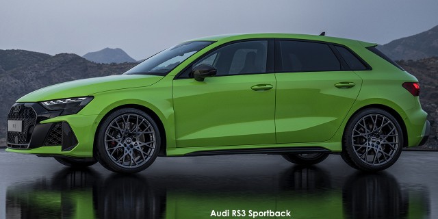Audi RS3 Sportback quattro Audi-RS3-Sportback-A243798-2024.jpg