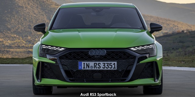 Audi RS3 Sportback quattro Audi-RS3-Sportback-A243806-2024.jpg